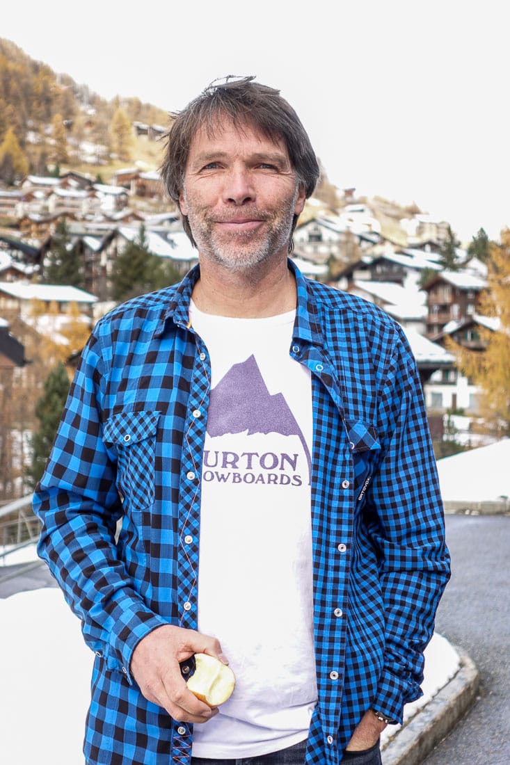 The picture shows José Fernandes today. The snowboard pioneer par excellence.
